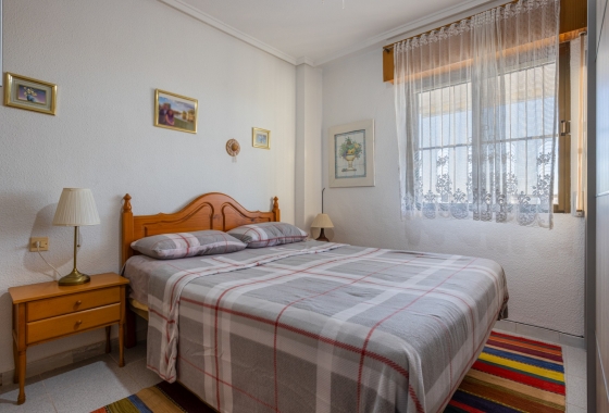 Resale - Apartment - Torrevieja - La Siesta - El Salado -  Torreta