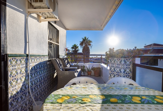Resale - Apartment - Torrevieja - La Siesta - El Salado -  Torreta
