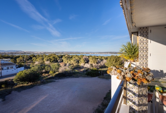 Resale - Apartment - Torrevieja - La Siesta - El Salado -  Torreta