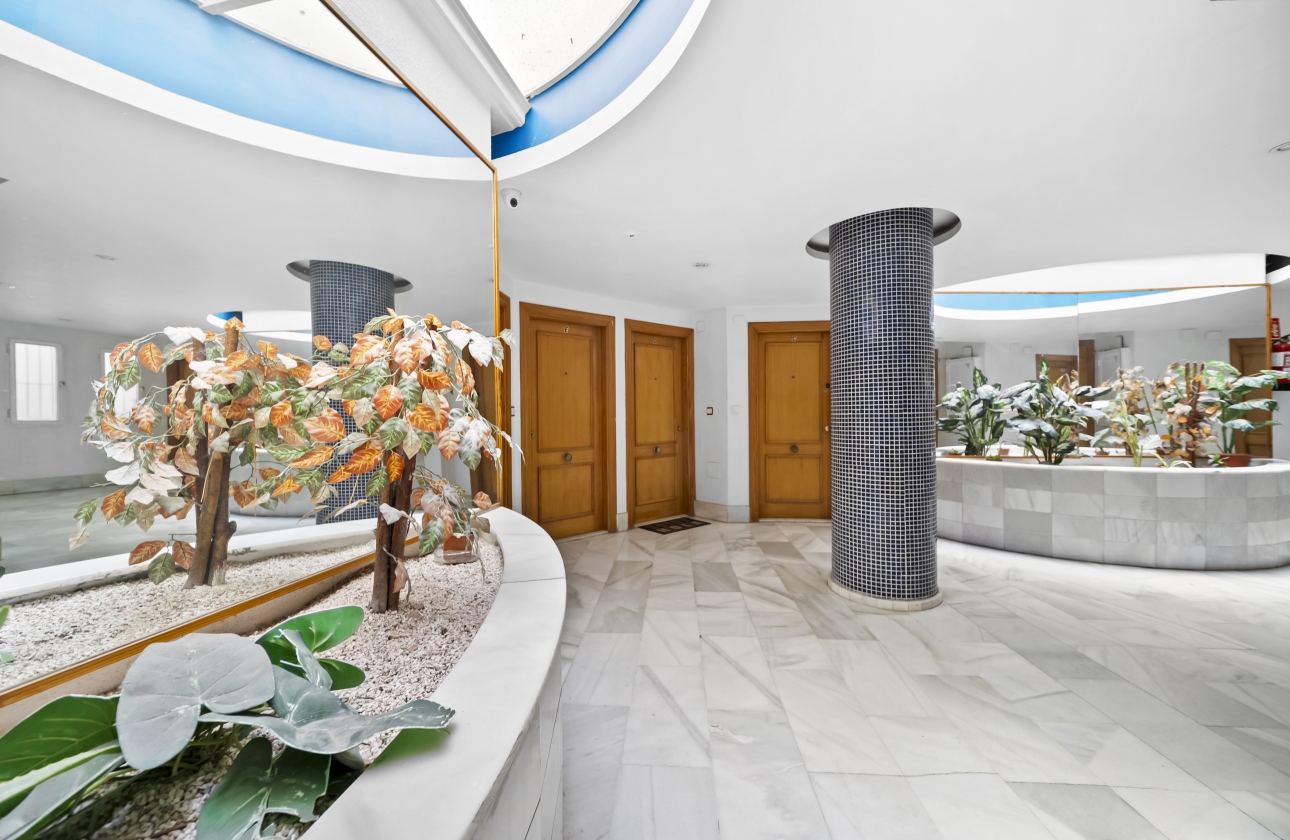 Resale - Apartment - Torrevieja - Centro