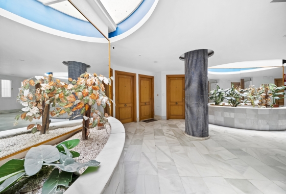 Resale - Apartment - Torrevieja - Centro