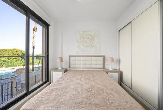 Resale - Apartment - Torrevieja - La Mata