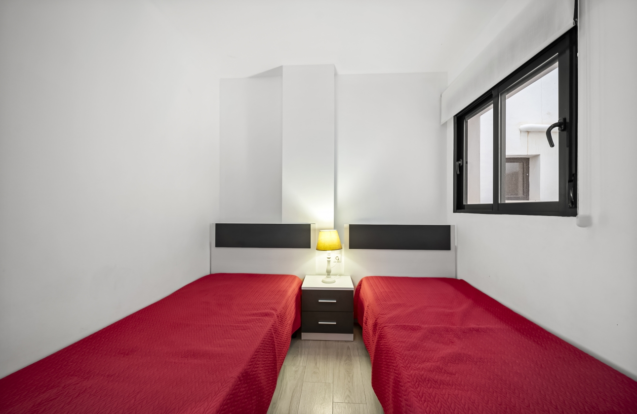 Resale - Apartment - Torrevieja - La Mata