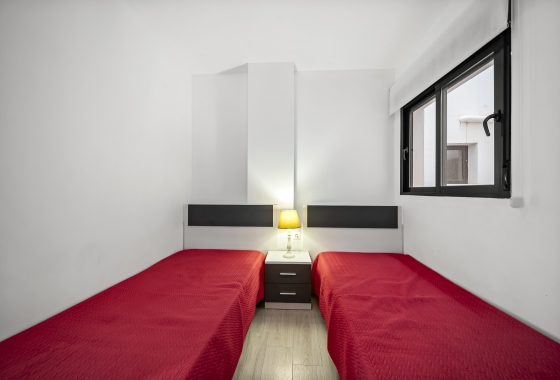 Resale - Apartment - Torrevieja - La Mata