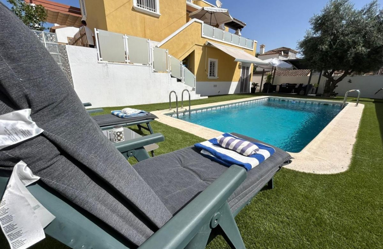 Resale - Villa - San Miguel de Salinas