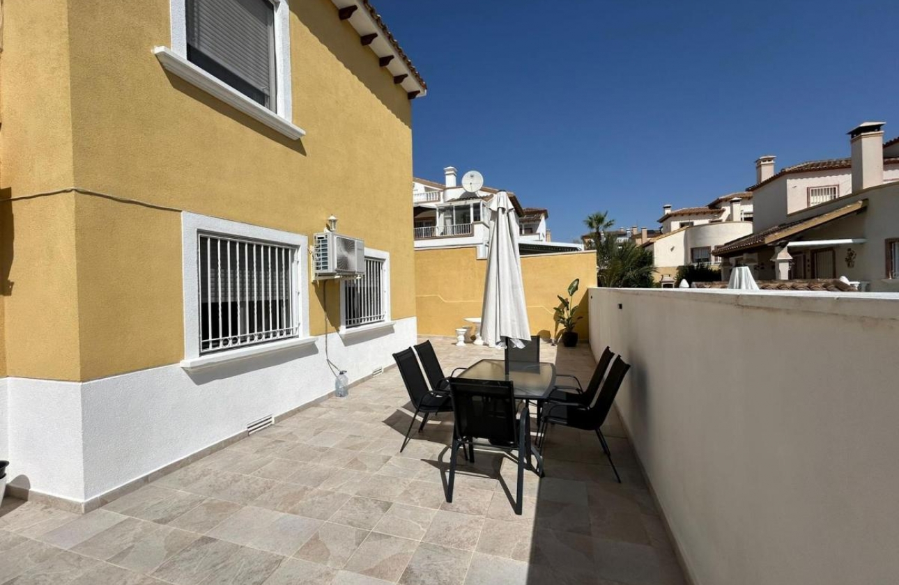 Resale - Villa - San Miguel de Salinas