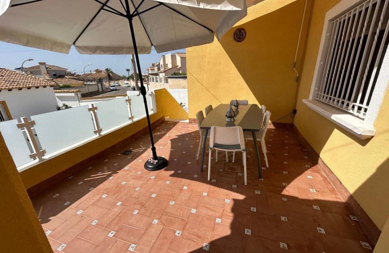 Resale - Villa - San Miguel de Salinas