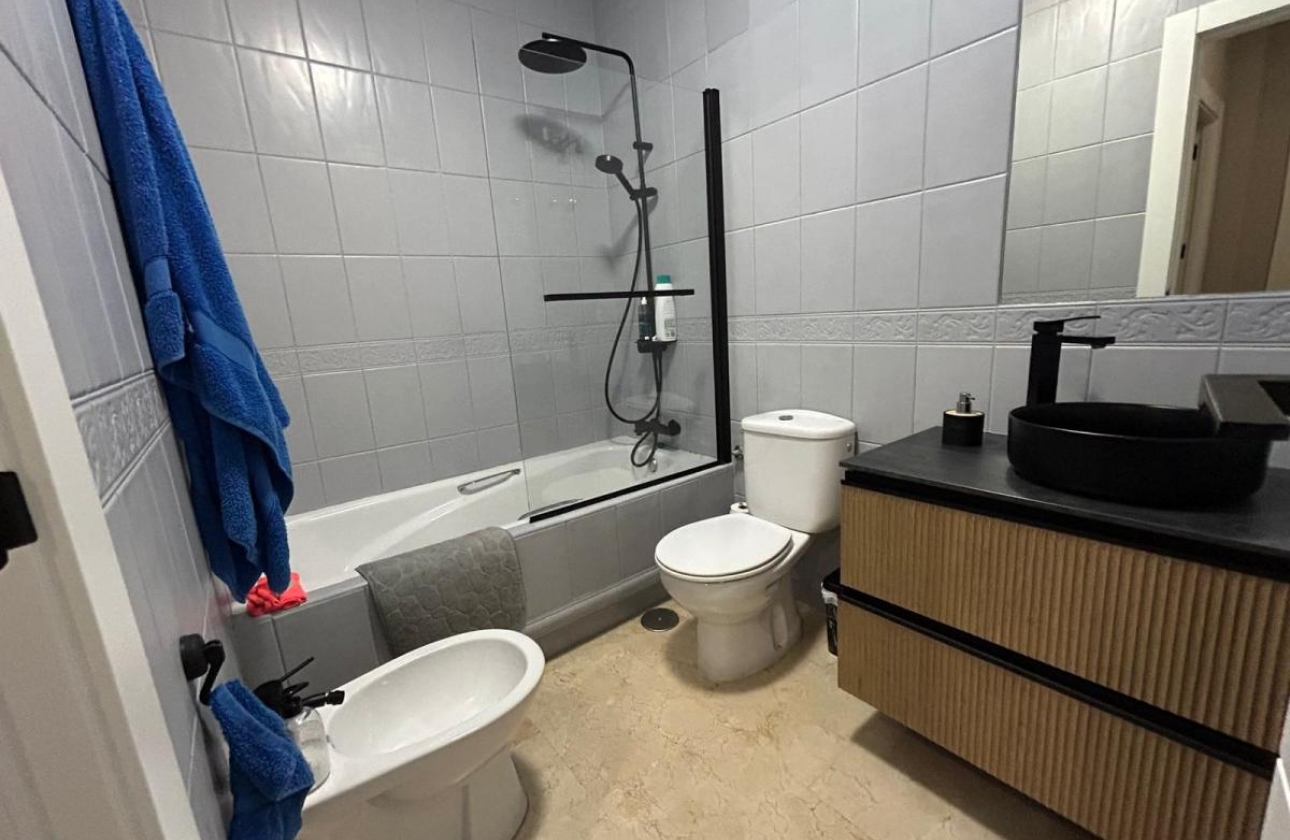 Resale - Villa - San Miguel de Salinas