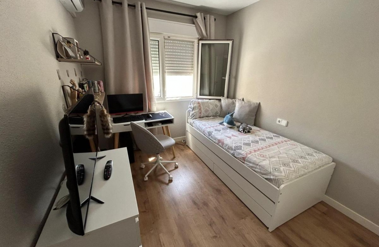 Resale - Villa - San Miguel de Salinas