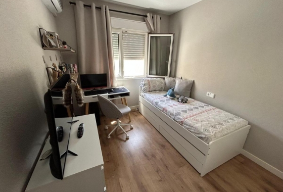 Resale - Villa - San Miguel de Salinas