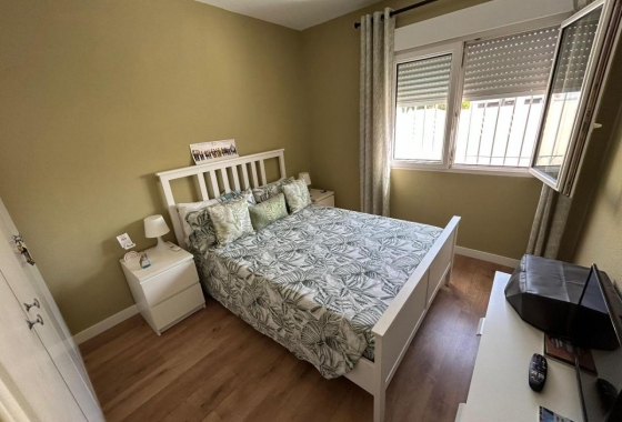 Resale - Villa - San Miguel de Salinas