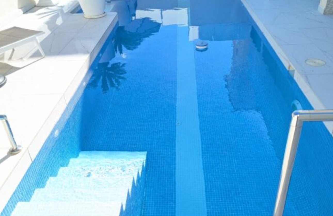 Resale - Villa - Orihuela Costa - Villamartín