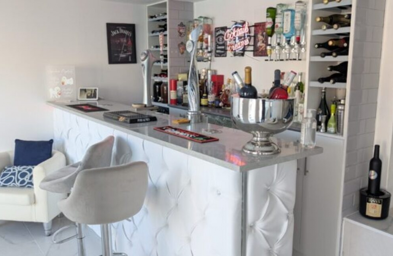 Resale - Villa - Orihuela Costa - Villamartín