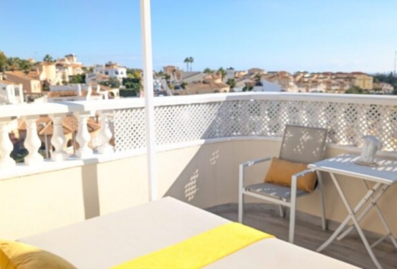 Resale - Villa - Orihuela Costa - Villamartín