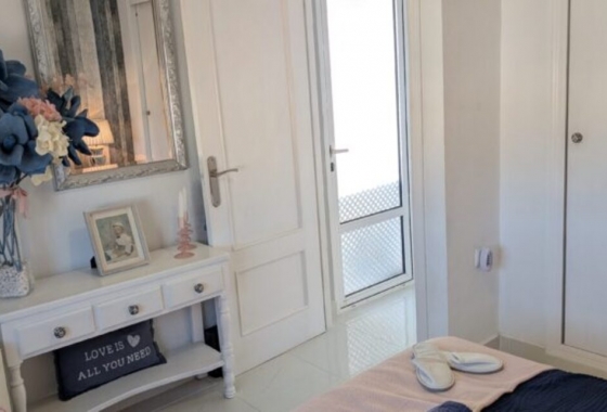 Resale - Villa - Orihuela Costa - Villamartín