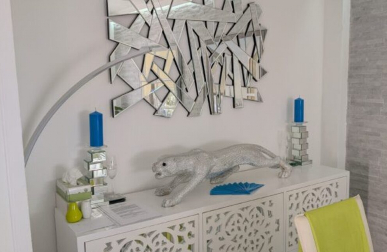 Resale - Villa - Orihuela Costa - Villamartín