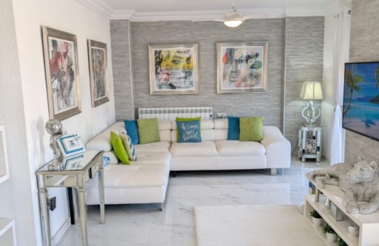 Resale - Villa - Orihuela Costa - Villamartín