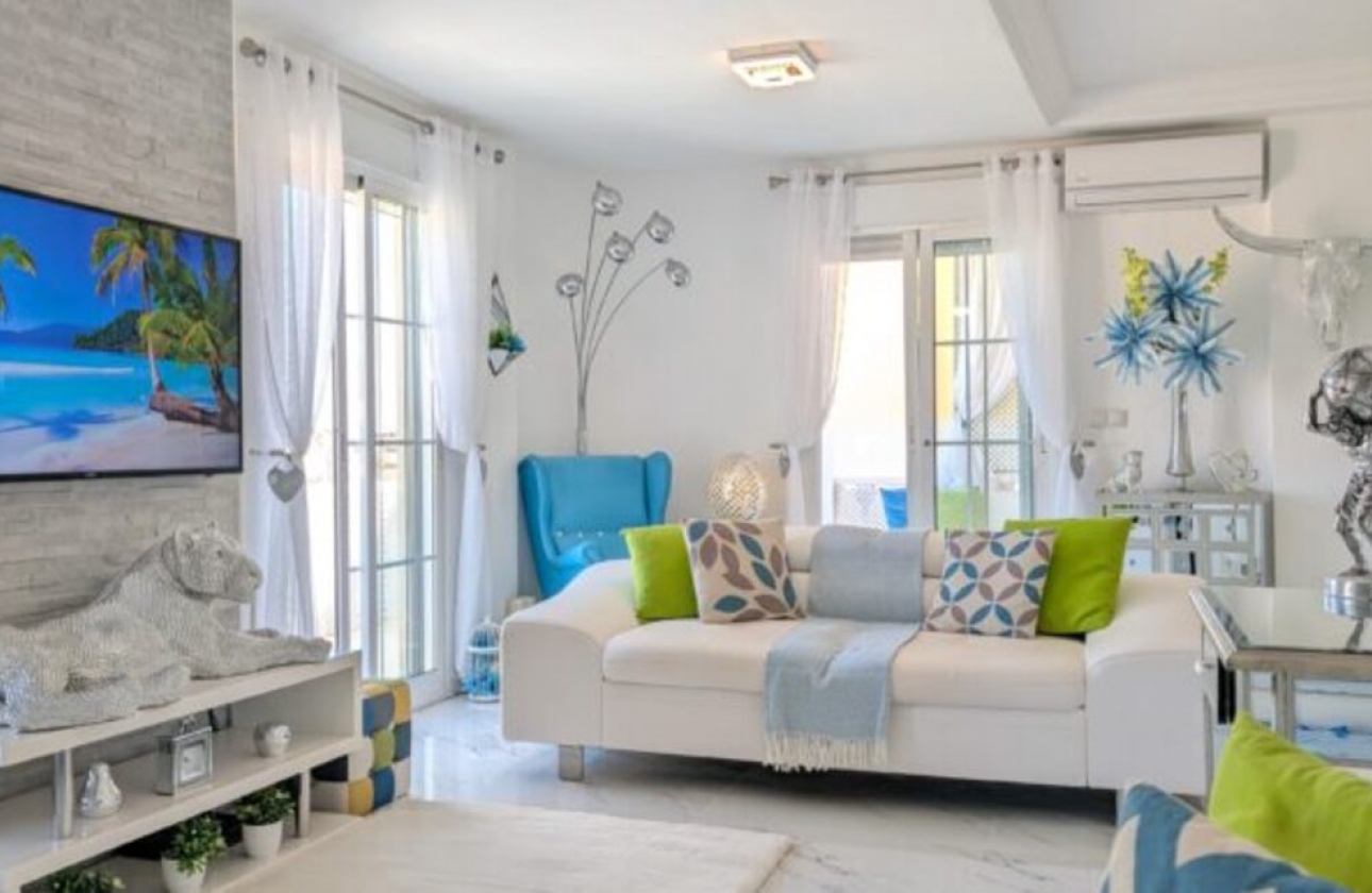 Resale - Villa - Orihuela Costa - Villamartín