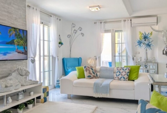 Resale - Villa - Orihuela Costa - Villamartín