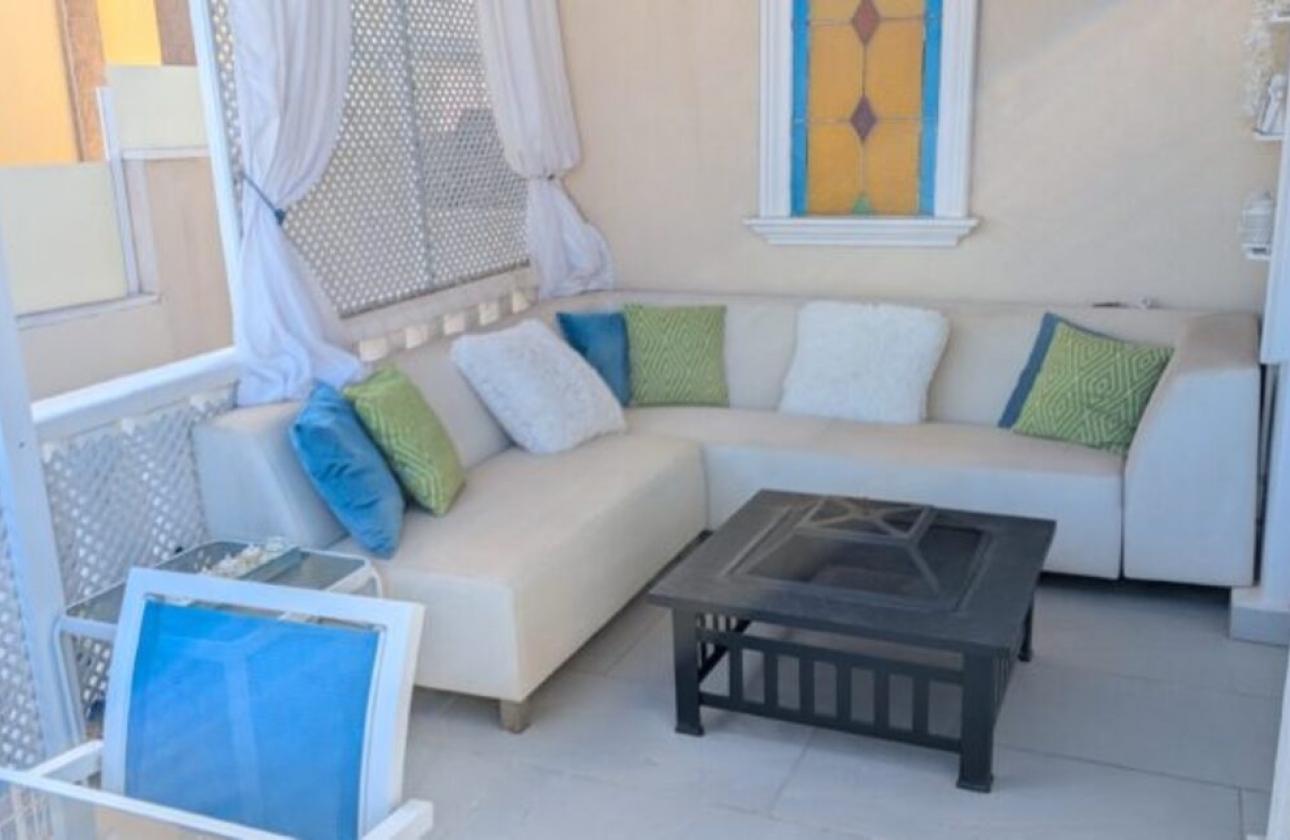 Resale - Villa - Orihuela Costa - Villamartín