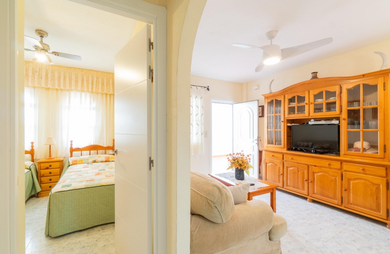 Long Term Rental - Bungalow - Orihuela Costa - Playa Flamenca