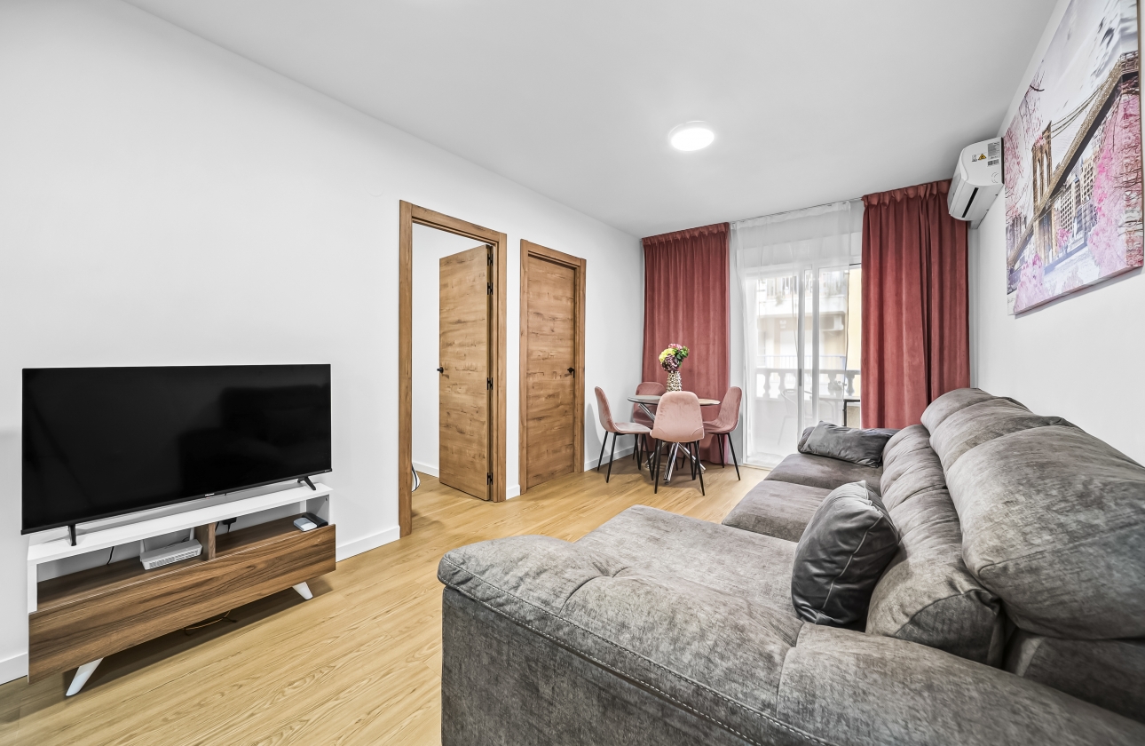 Resale - Apartment - Torrevieja - Centro