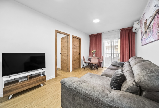 Resale - Apartment - Torrevieja - Centro