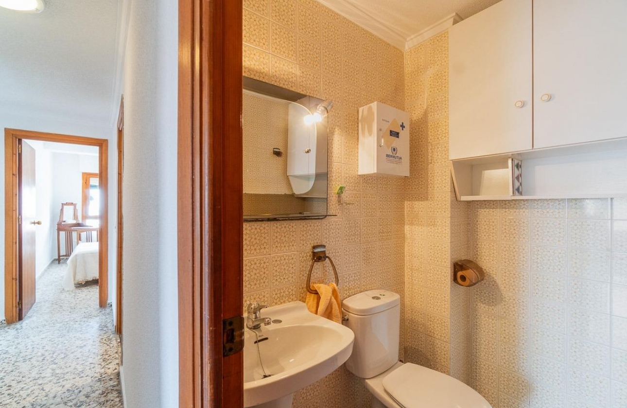 Resale - Penthouse - Torrevieja - Playa De Los Naufragos