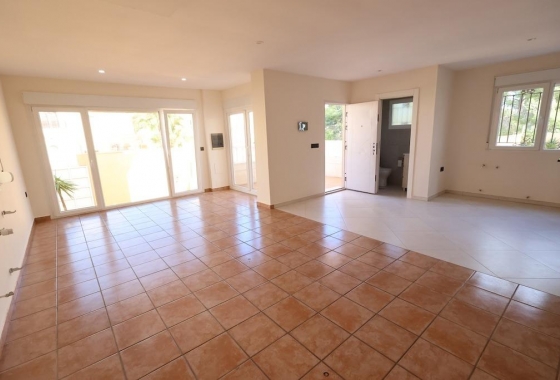Resale - Villa - Orihuela Costa - Villamartín