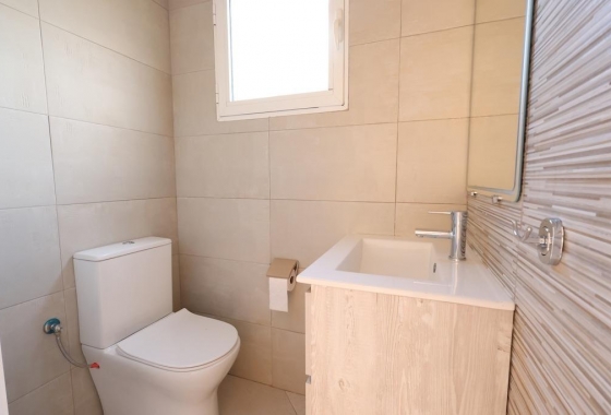 Resale - Villa - Orihuela Costa - Villamartín