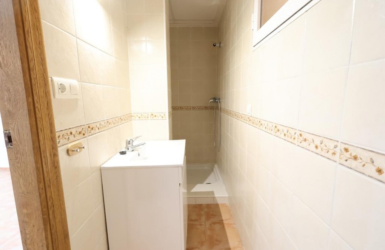 Resale - Villa - Orihuela Costa - Villamartín