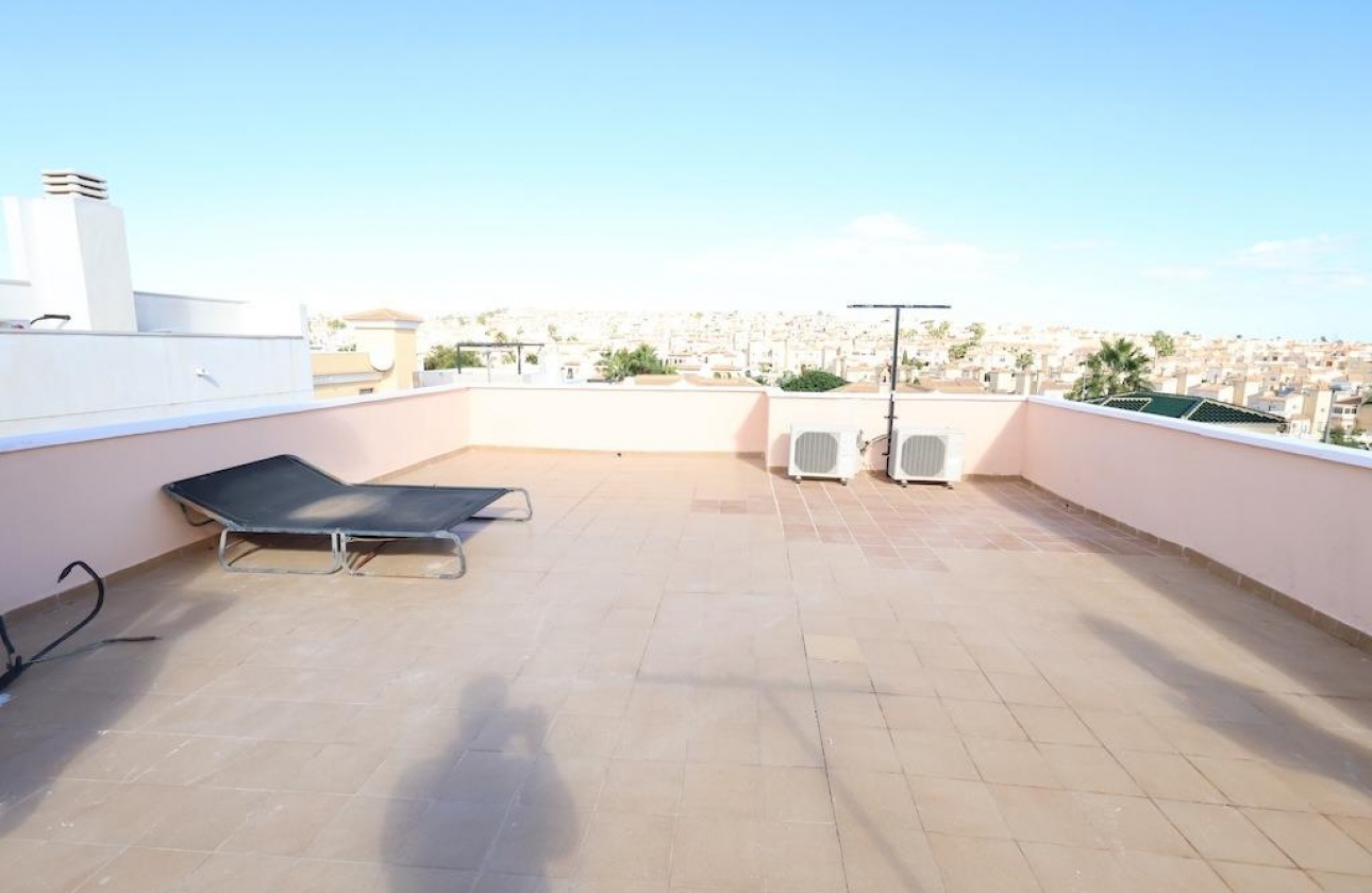 Resale - Villa - Orihuela Costa - Villamartín