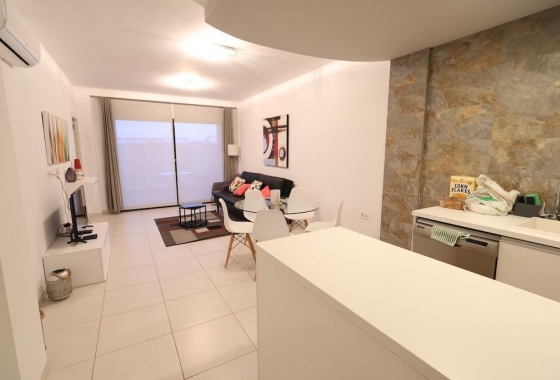 Resale - Apartment - Orihuela Costa - La Zenia