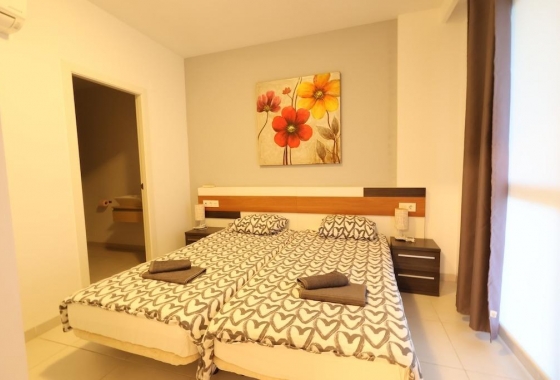 Resale - Apartment - Orihuela Costa - La Zenia