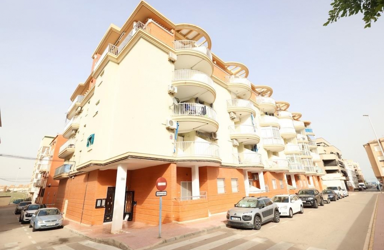 Resale - Apartment - Torrevieja - La Mata