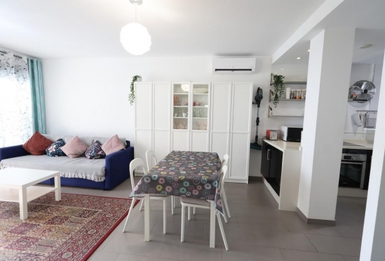 Resale - Bungalow - Orihuela Costa - La Zenia