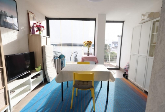 Resale - Bungalow - Orihuela Costa - La Zenia