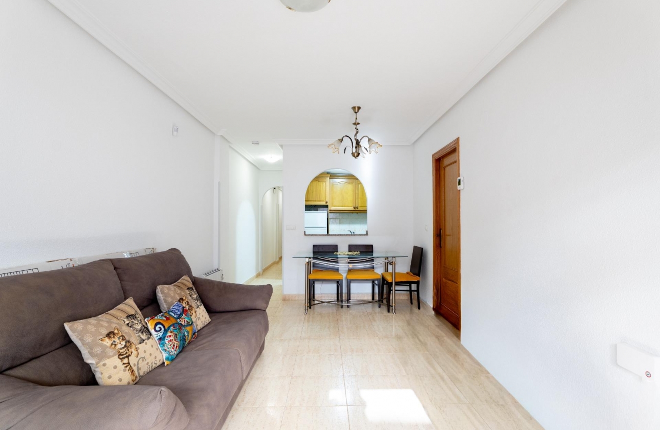 Resale - Apartment - Torrevieja - Parque de las Naciones