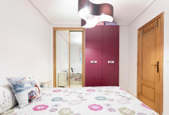 Resale - Apartment - Torrevieja - Parque de las Naciones