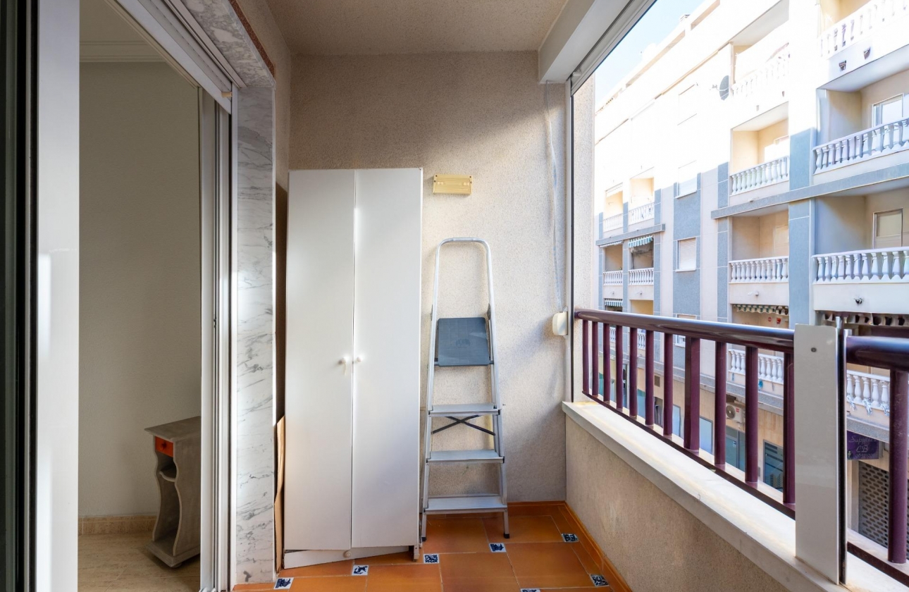 Resale - Apartment - Torrevieja - Parque de las Naciones