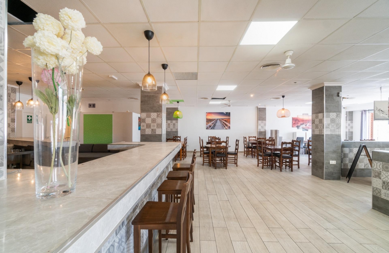 Long Term Rental - Commercial Unit - San Fulgencio - La Marina