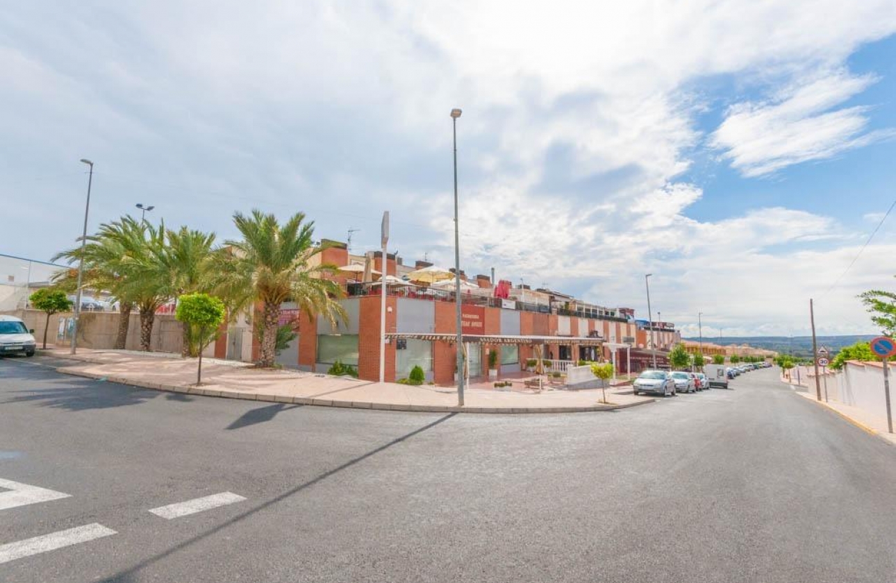 Long Term Rental - Commercial Unit - San Fulgencio - La Marina