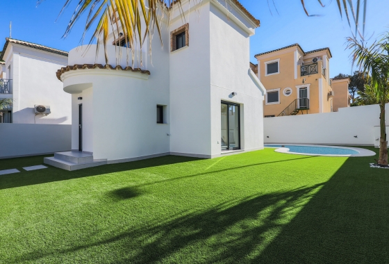 Obra nueva - Villa - Orihuela Costa