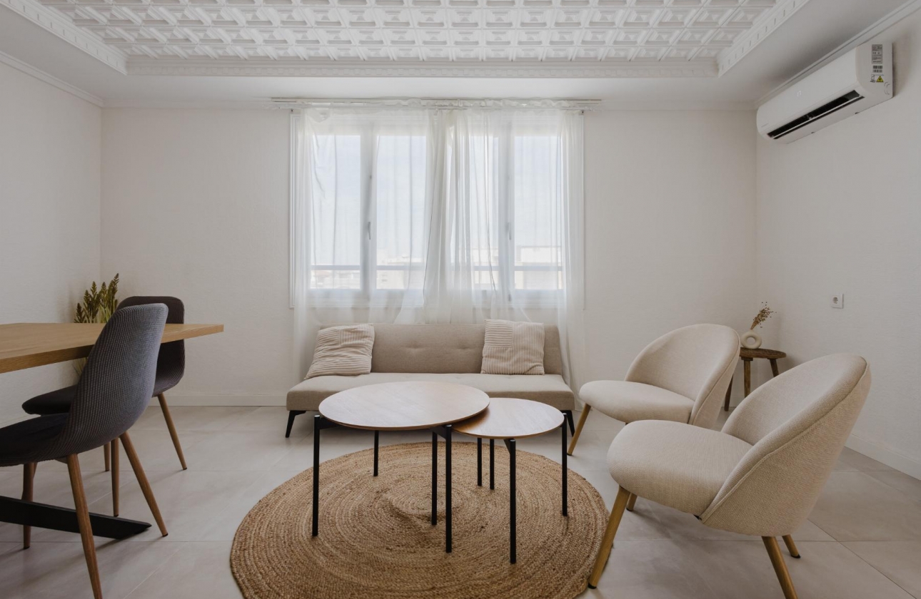 Resale - Apartment - Torrevieja