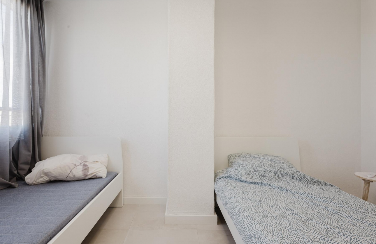 Resale - Apartment - Torrevieja