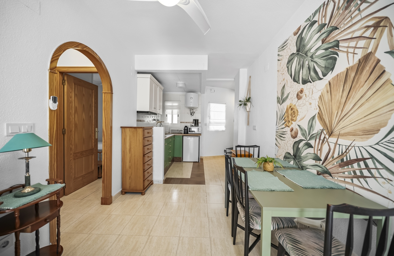 Resale - Apartment - Torrevieja - Centro