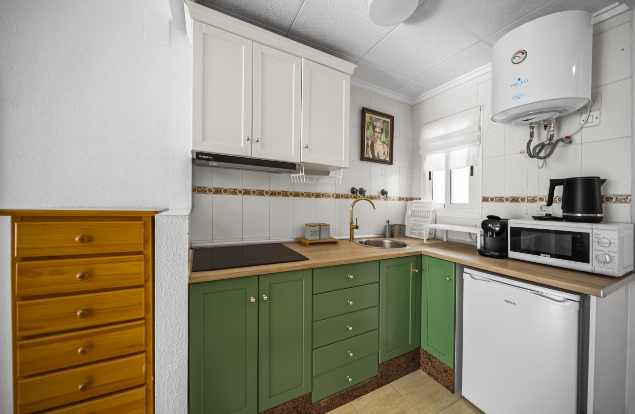 Resale - Apartment - Torrevieja - Centro