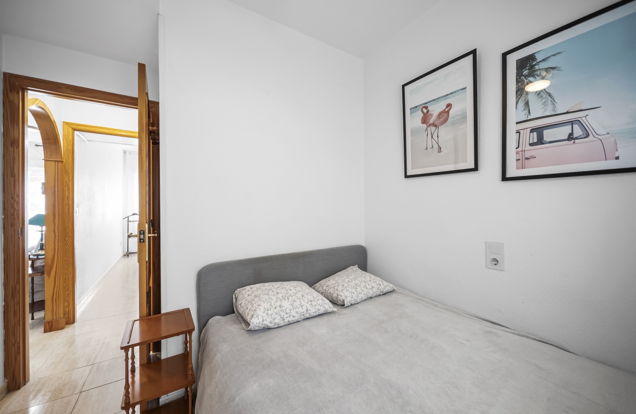 Resale - Apartment - Torrevieja - Centro