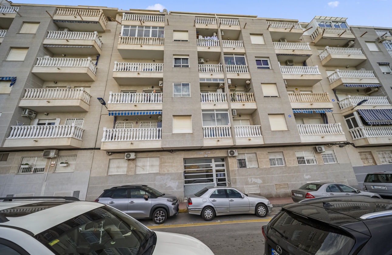 Resale - Apartment - Torrevieja - Centro