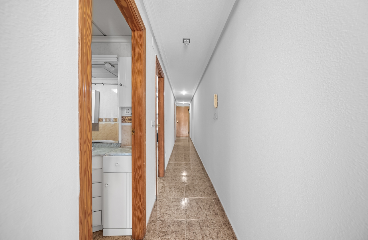 Resale - Penthouse - Torrevieja - Puerto